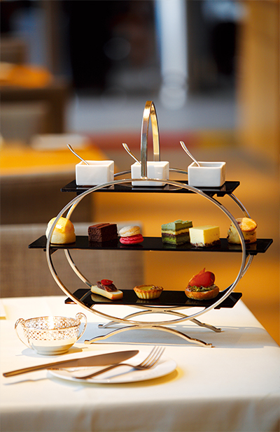 Cake Stand & Nut Bowl